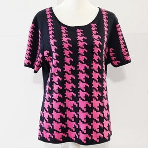 Carlisle Size L Fuschia Hot Pink  and Black Silk Cotton Geometric Design Pattern